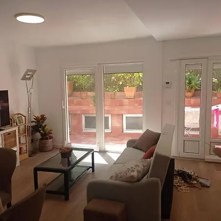 Апартаменты Piso Con Terraza Junto A La Playa Сан-Себастьян