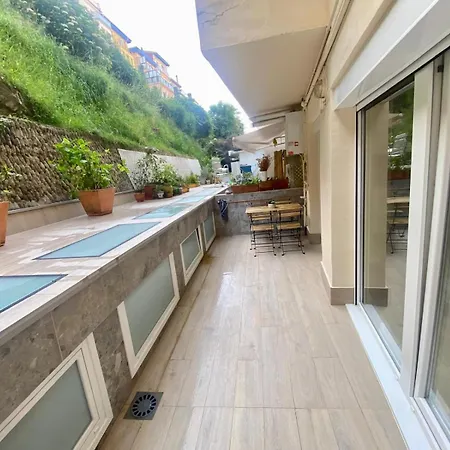 Piso Con Terraza Junto A La Playa Διαμέρισμα *